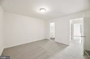 6866 Chasewood Cir, Centreville, VA 20121 - Photo 25