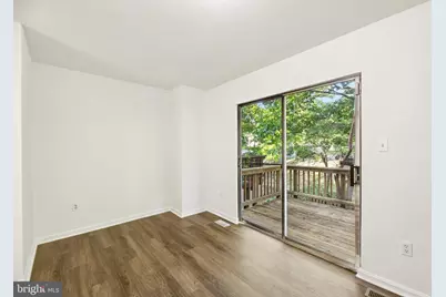 6866 Chasewood Circle, Centreville, VA 20121 - Photo 3