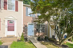 6866 Chasewood Cir, Centreville, VA 20121 - Photo 1