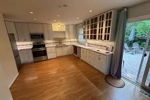 4360 Greenberry Ln, Annandale, VA 22003 - Photo 3