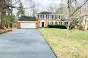 11907 Fallen Holly Ct, Great Falls, VA 22066 - Photo 1