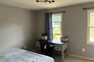 11907 Fallen Holly Ct, Great Falls, VA 22066 - Photo 11