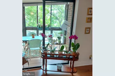 8340 Greensboro #221, McLean, VA 22102 - Photo 3