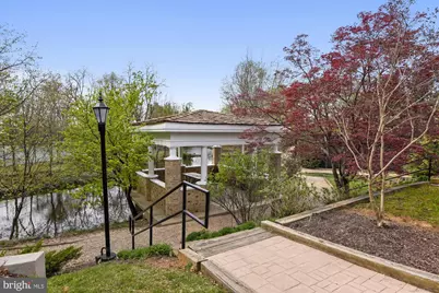 8340 Greensboro #221, McLean, VA 22102 - Photo 23