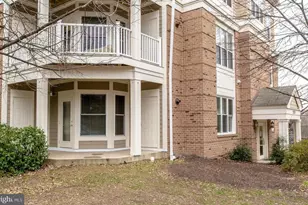 12915 Alton Square, Herndon, VA 20170 - Photo 3