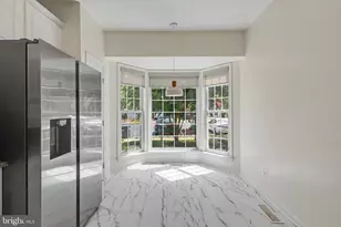 5438 Summer Leaf Ln, Alexandria, VA 22312 - Photo 7