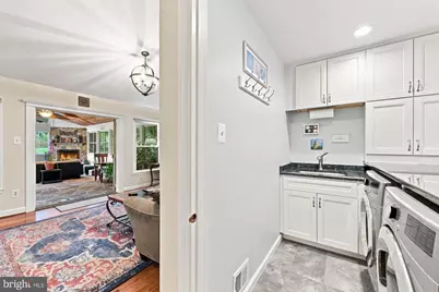 10855 Weisiger Lane, Oakton, VA 22124 - Photo 35