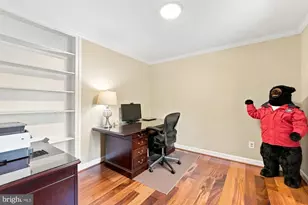 10855 Weisiger Ln, Oakton, VA 22124 - Photo 37