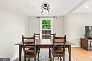 558 Windover Ave NW, Vienna, VA 22180 - Photo 11