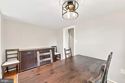 558 Windover Avenue NW, Vienna, VA 22180 - Photo 13