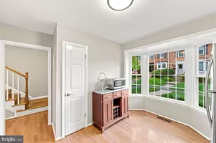 558 Windover Ave NW, Vienna, VA 22180 - Photo 19