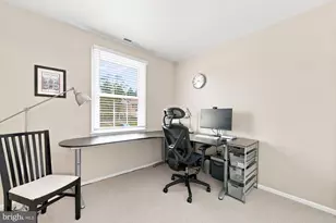 558 Windover Ave NW, Vienna, VA 22180 - Photo 29