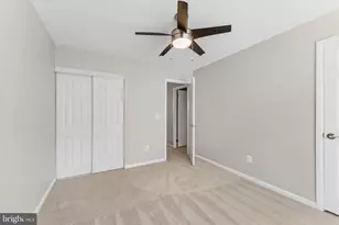 1431 Newport Springs Ct, Reston, VA 20194 - Photo 19