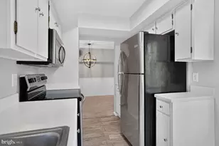 10330 Luria Commons Ct, Burke, VA 22015 - Photo 27