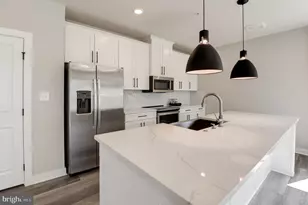 12875 Mosaic Pk Wy, Herndon, VA 20171 - Photo 7