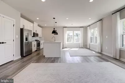12875 Mosaic Park Way, Herndon, VA 20171 - Photo 3