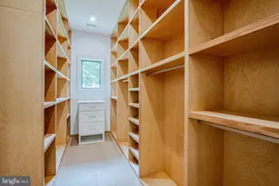 1434 Waggaman Cir, McLean, VA 22101 - Photo 49