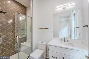 1434 Waggaman Cir, McLean, VA 22101 - Photo 59