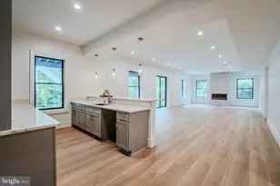 1434 Waggaman Cir, McLean, VA 22101 - Photo 67