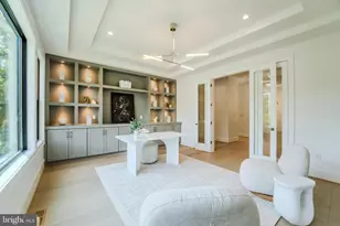 1434 Waggaman Cir, McLean, VA 22101 - Photo 37
