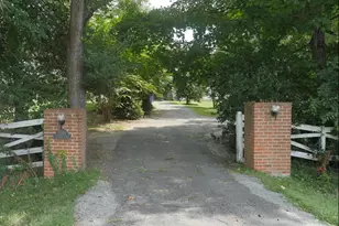 8971 Fort Hunt Rd, Alexandria, VA 22308 - Photo 1