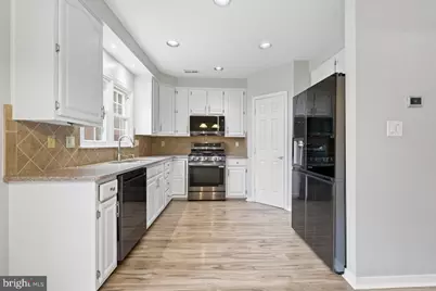 7035 Kings Manor Drive, Alexandria, VA 22315 - Photo 13