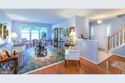 8035 Galla Knoll Circle, Springfield, VA 22153 - Photo 5