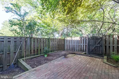 8748 Ridge Hollow Court, Springfield, VA 22152 - Photo 25