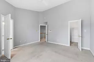 6323 Barcroft Mews Dr, Falls Church, VA 22041 - Photo 19