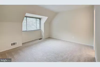 1502 Farsta Court, Reston, VA 20190 - Photo 13