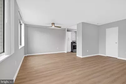 6641 Wakefield Drive #212, Alexandria, VA 22307 - Photo 9