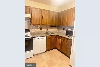 9708 Kingsbridge Drive #302, Fairfax, VA 22031 - Photo 19