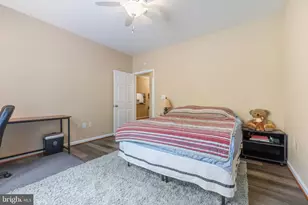 12909 Centre Park Cir, Herndon, VA 20171 - Photo 15