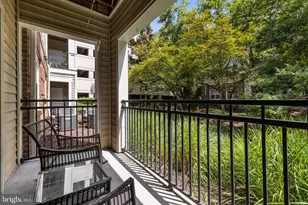 12909 Centre Park Cir, Herndon, VA 20171 - Photo 19