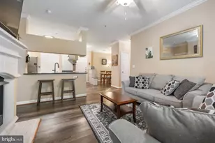 12909 Centre Park Cir, Herndon, VA 20171 - Photo 3