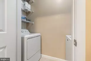 12909 Centre Park Cir, Herndon, VA 20171 - Photo 9