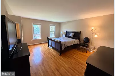 10802 Hunt Club Road, Reston, VA 20190 - Photo 29