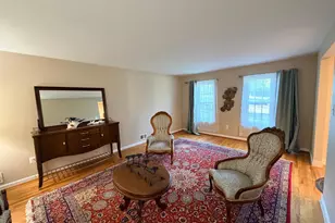 10802 Hunt Club Rd, Reston, VA 20190 - Photo 7