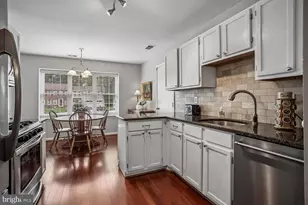 5960 O'Hara Landing Ct, Burke, VA 22015 - Photo 15