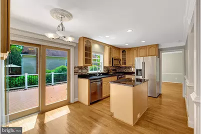 8995 Parliament Drive, Burke, VA 22015 - Photo 13