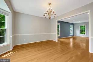 8995 Parliament Dr, Burke, VA 22015 - Photo 23
