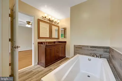 8995 Parliament Drive, Burke, VA 22015 - Photo 31