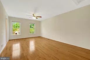 8995 Parliament Dr, Burke, VA 22015 - Photo 27