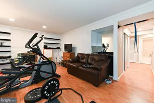 7377 Montcalm Dr, McLean, VA 22102 - Photo 29