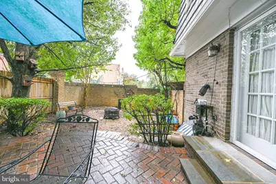 7377 Montcalm Drive, McLean, VA 22102 - Photo 33