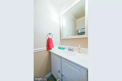 7377 Montcalm Drive, McLean, VA 22102 - Photo 13