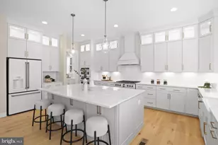 9437 Old Courthouse Rd, Vienna, VA 22182 - Photo 17