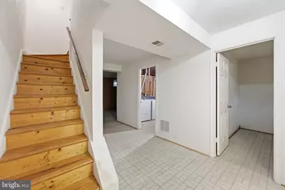7039 Bradwood Court, Springfield, VA 22151 - Photo 45