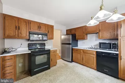 7039 Bradwood Court, Springfield, VA 22151 - Photo 15