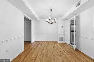 7039 Bradwood Ct, Springfield, VA 22151 - Photo 9